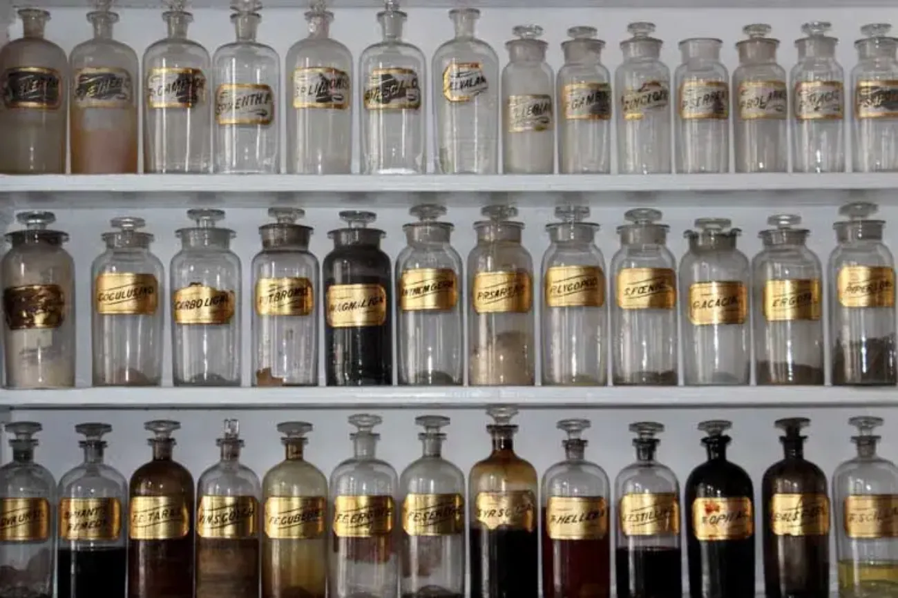 Oude medicijnflessen